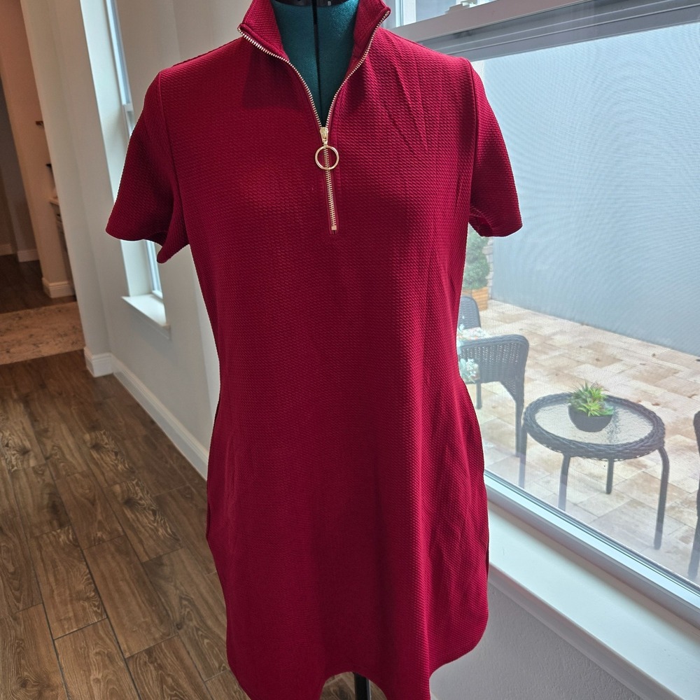 Kikibell New Womens Red Shift Dress Sz Medium Short Sleeves Pockets Quarter Zip